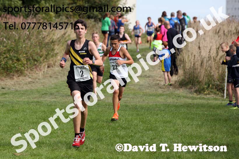 Boys and girls under-15s, Sunderland Harriers Cross Country Relays, Farringdon, Sunderland . Photo: David T. Hewitson/Sports for All Pics